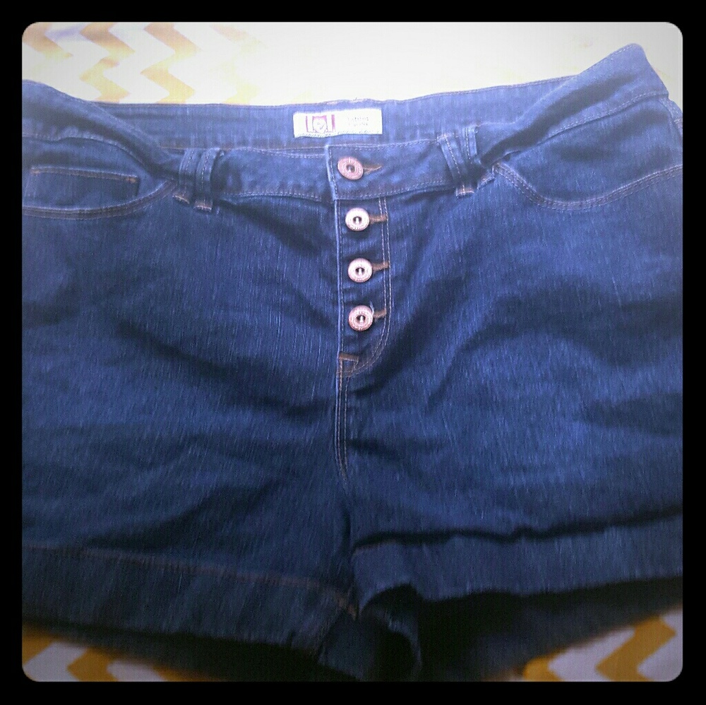 L.e.i. Tatum High Rise Shorts
